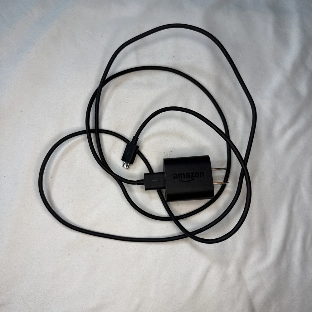 AMAZON Fire TV Stick LY73PR (2nd Generation) No Remote - Picture 4 of 4